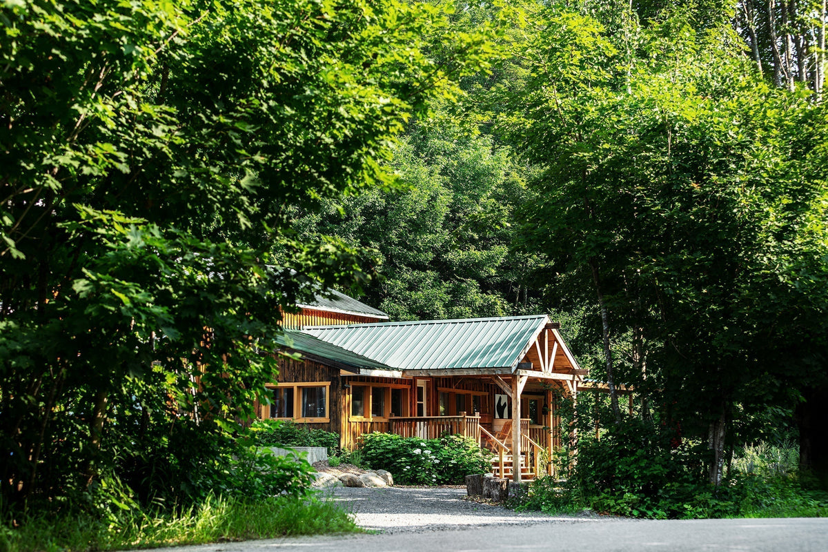 Terrasse de l'érablière de La ferme du loup