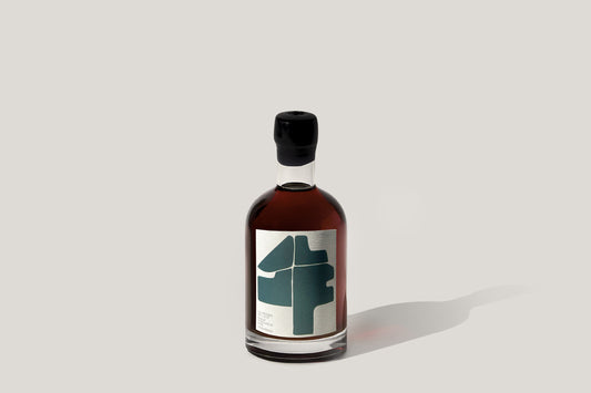 Sirop d'érable infusé aux conifères